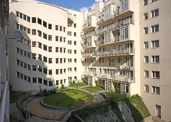 Lodge: Agape Apartments