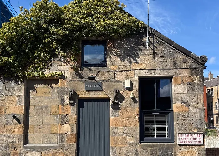 Vacation rental: Abbey House