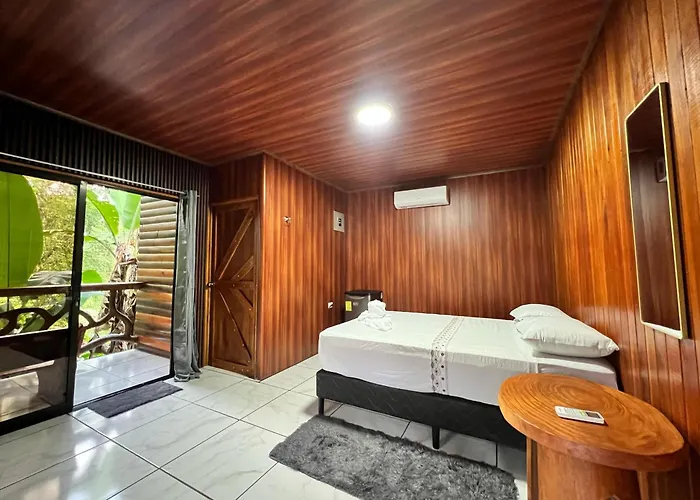 Arenal Rustic Lodge