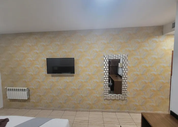Cheap hotel: City Hotel Alger