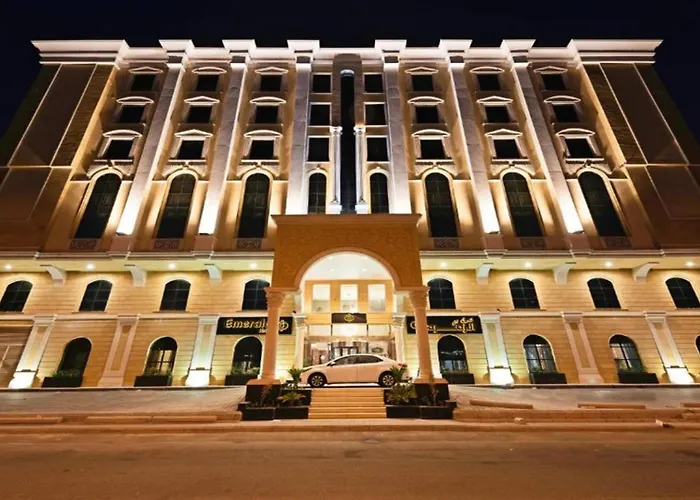 Sunday Emerald Hotel