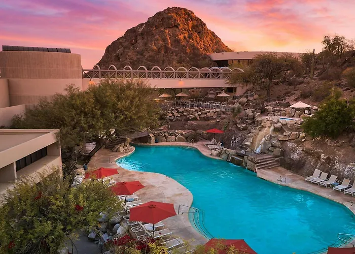 Jacuzzi hotel: Phoenix Marriott Resort Tempe At The Buttes