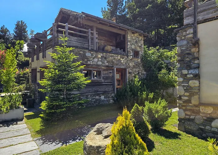 Hôtel accueillant les animaux: Les Chalets Secrets-Font Romeu