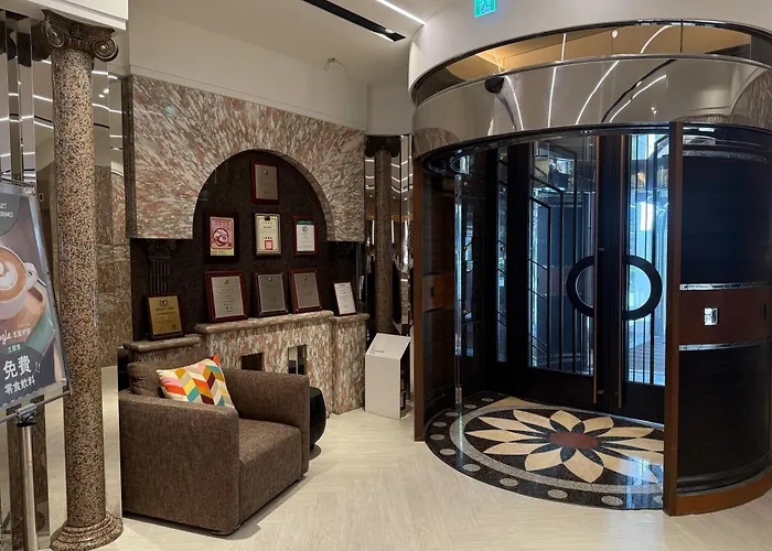 Resort: Taipei Charming City Hotel