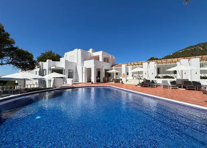 Hotel Village Cala Vadella 