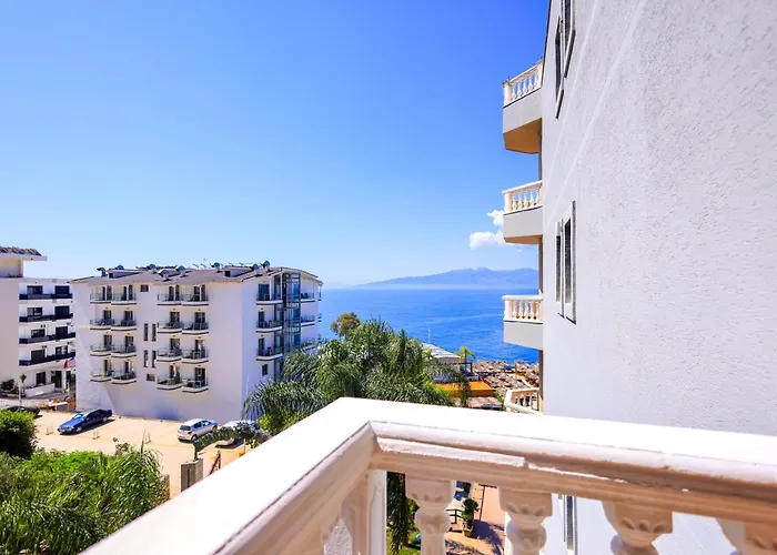 Resort: Hotel Apollon Sarande (Adults Only)