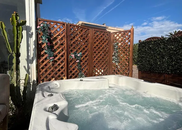 Hôtel 3 étoiles: Hotel Sable Et Soleil - Port et Plage