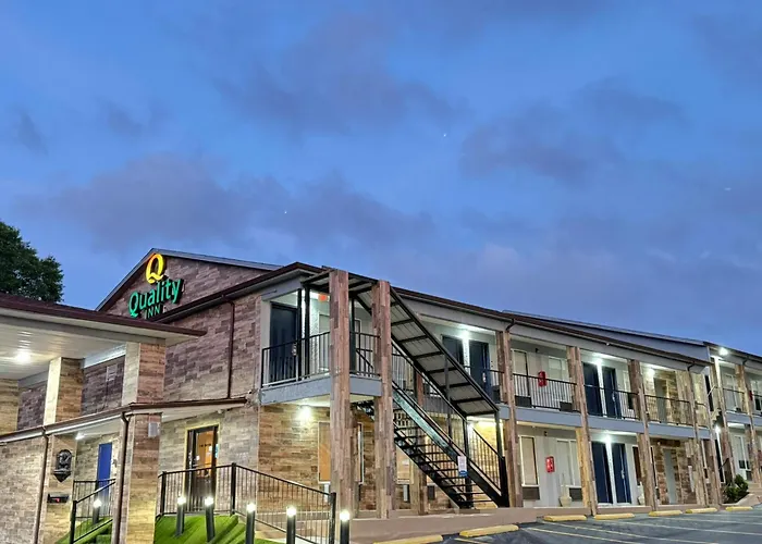 Motel: Quality Inn Crestview I-10 Eglin Afb Area