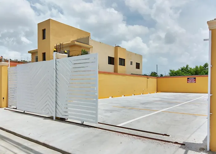 Dog friendly hotels Santo Domingo Este Apartahotel Near Las Americas Airport