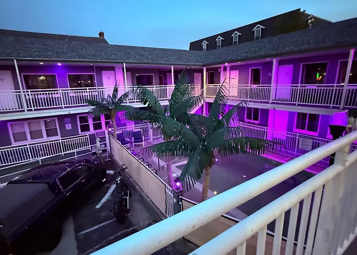 Motels Twilight