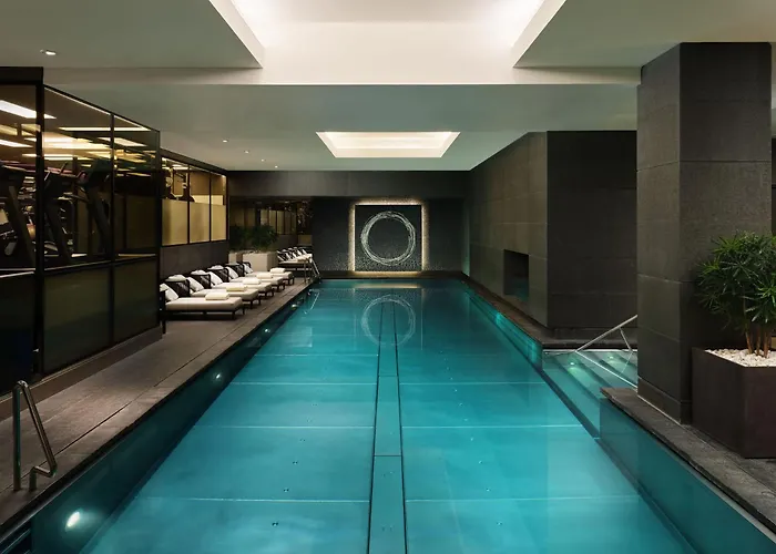  Mandarin Oriental Hyde Park, London
