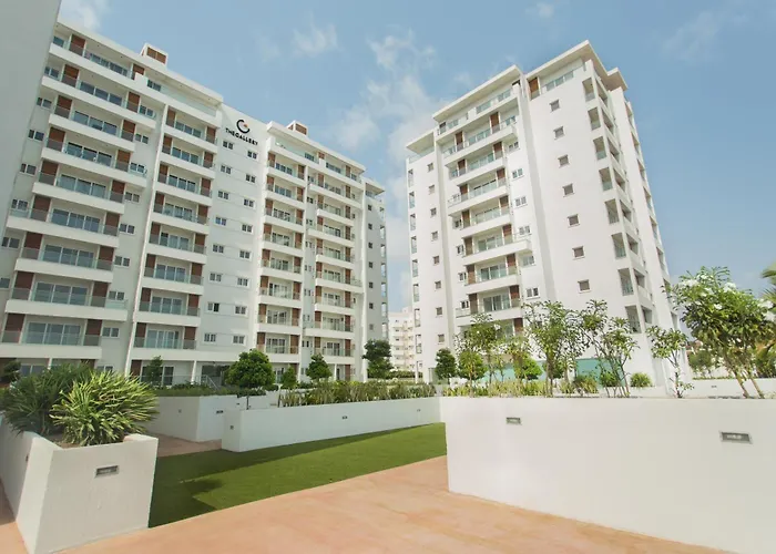 Apartment: Accra Luxury Apartments At The Gallery