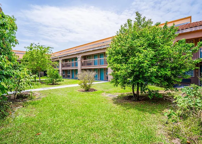 Lone Star Inn & Suites By Oyo Harlingen Tx