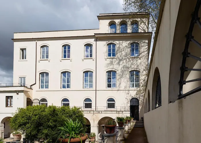 Borgo Ripa Urban Travel