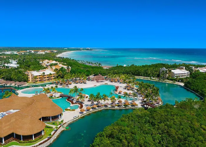 Grand Palladium Select White Sand & Spa