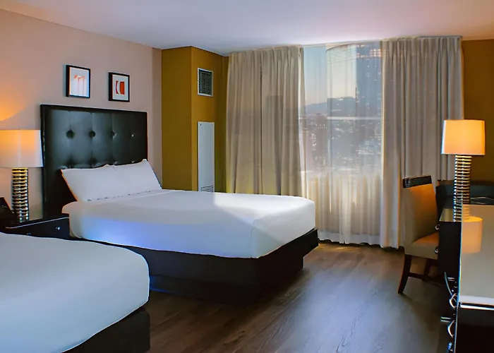 Beach hotel: Circus Circus Hotel, Casino & Theme Park