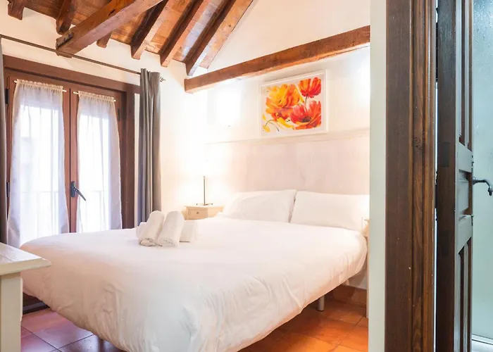 Casa de huéspedes: Hostal Alfonso XII By Toledo Ap