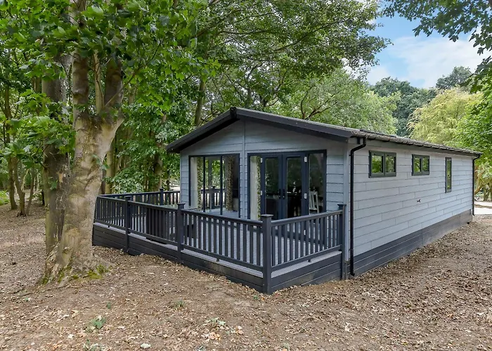 Woolverstone Marina And Lodge Park