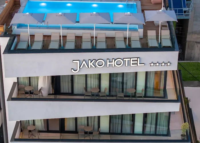 4-Sterne-Hotel: Jako Premium Hotel