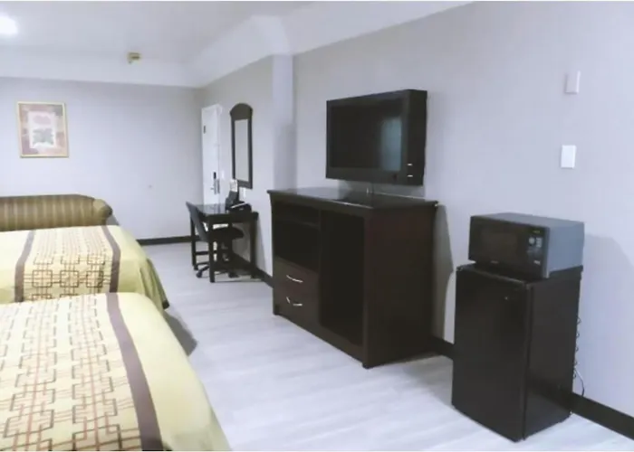 Airport Hotel: Hotel O Regency Suites Houston - Iah Beltway 8