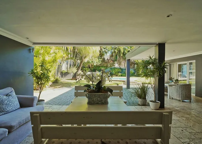 Guest house: 182 Old Transkei Road