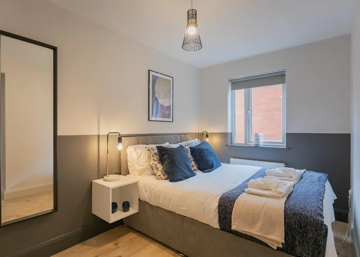 Apartment: Central Belfast Apartments Camden Street