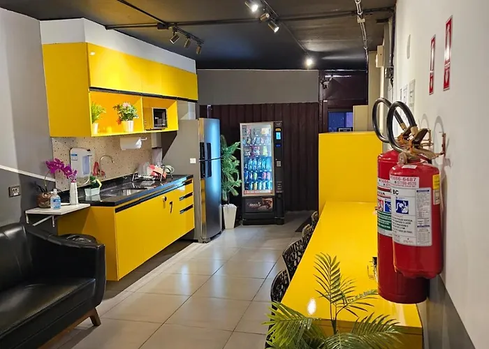 LÍAH Hostel&Suites