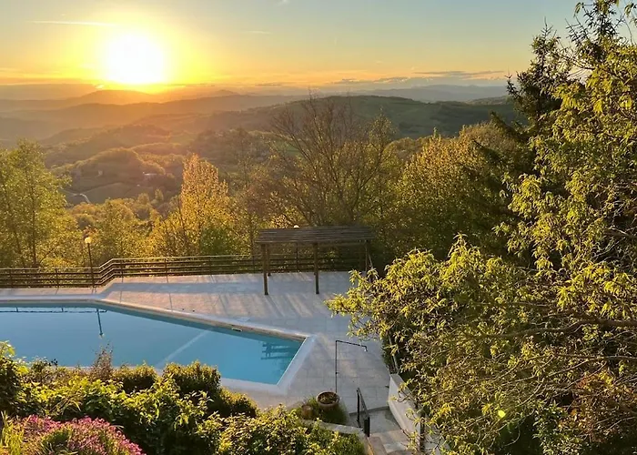Hotel 3 stelle: Agriturismo Tra Le Colline