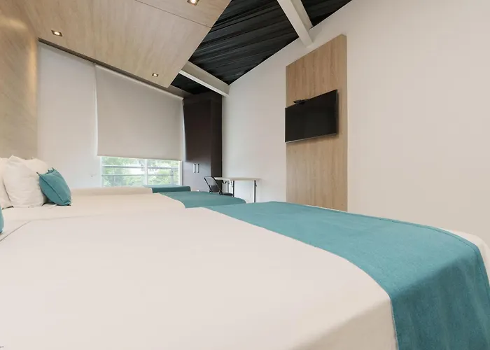 Hôtel 3 étoiles: Hotel El Alba