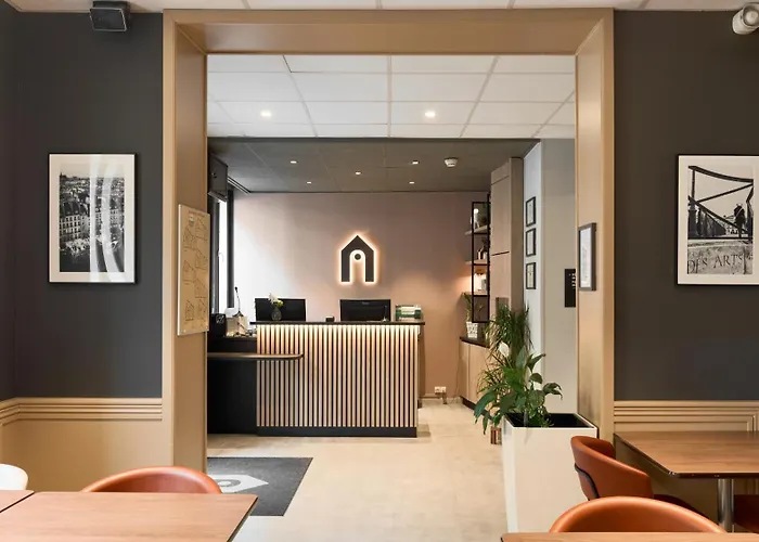 Campanile Prime - Paris 15 Tour Eiffel