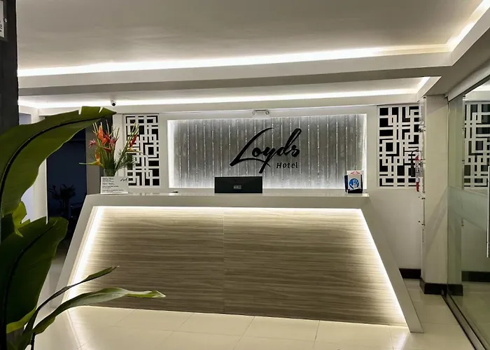 Hotel Loyds