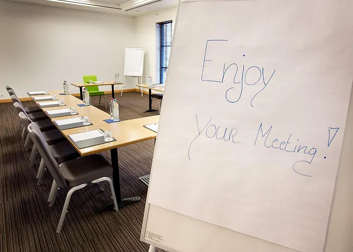  Holiday Inn Express Hasselt By Ihg