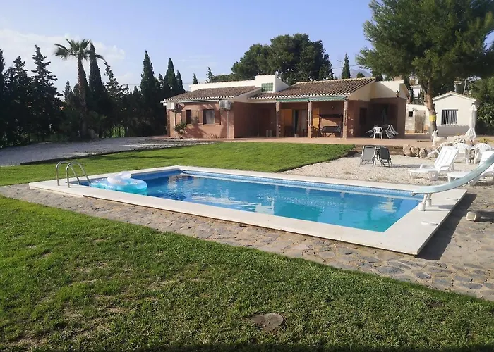 Las Yucas Rural House