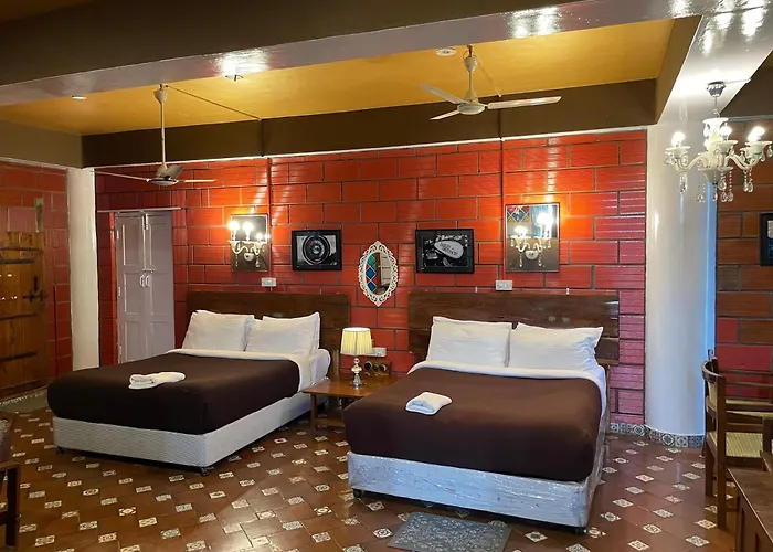 B&B only: Golden Lotus Bangalore Boutique Suites