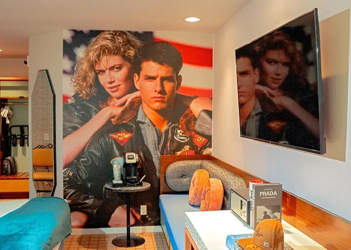 Cheap hotel: The Hollywood Franklin Hotel Near Universal Studios