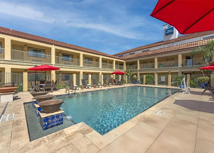 Airport Hotel: Best Western San Isidro Inn