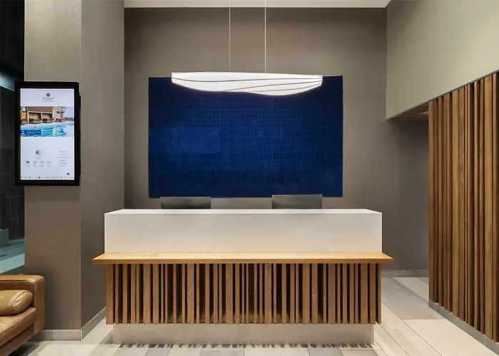 3 star hotel: Best Western Premier Empire State Hotel