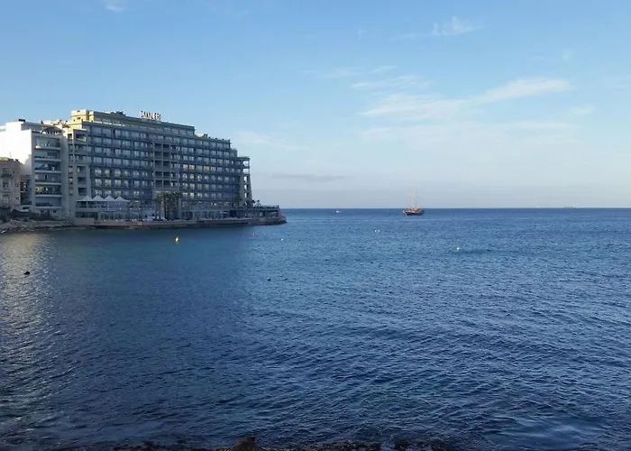  Cavalieri Malta, A Member Of Radisson Individuals