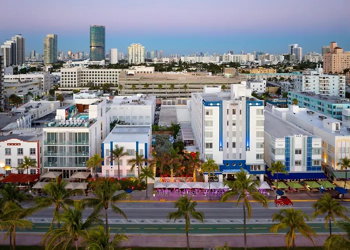 Resort: Park Central South Beach