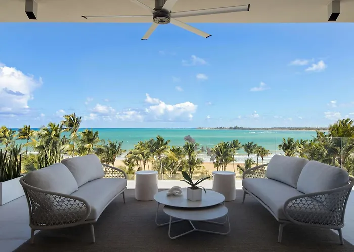 Pet Friendly hotel: St. Regis Bahia Beach Resort Villa