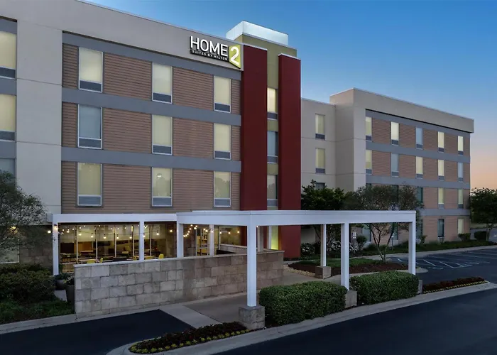 Pet Friendly hotel: Home2 Suites By Hilton Huntsville Research Park Area, Al
