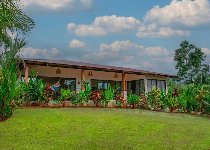 Villa: La Finca Lodge