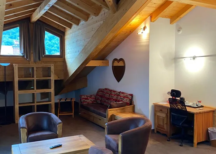Hôtel de ski: Auberge de Savoie