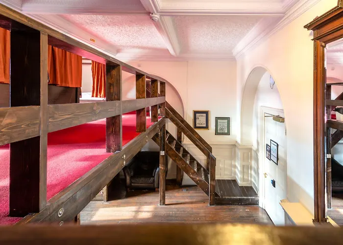 Palmers Lodge Swiss Cottage