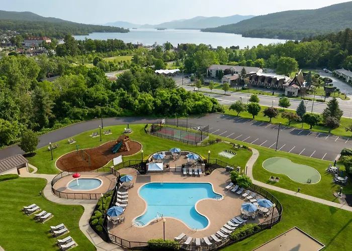 Hotel suites Holiday Inn Lake George By Ihg