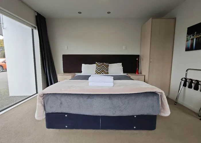 Motel: Alpha Motel With Spa-Bath