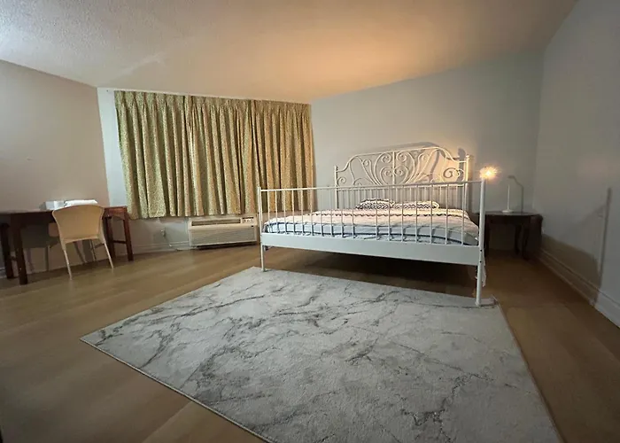 Idlewood Inn