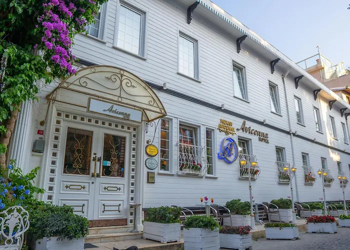 Avicenna Sultanahmet