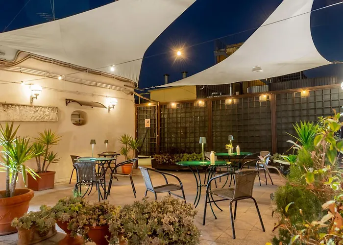 Resort: Hotel Des Artistes Roma