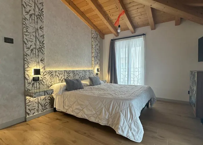 Hotel all'aeroporto: B&B Santa Lucia & Smeraldo